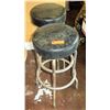 Image 1 : Harley Davidson Metal Round Spinning Stools