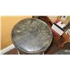 Image 3 : Harley Davidson Metal Round Spinning Stools