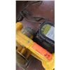 Image 3 : DeWalt DW936 Saw