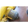 Image 4 : DeWalt DW936 Saw
