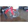 Image 2 : Schwinn Kids Roadster Tricycle w/ Classic Bell & Tassels