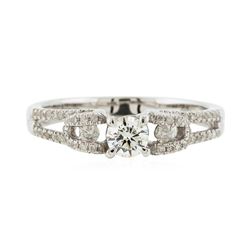 14KT White Gold 0.59 ctw Diamond Ring