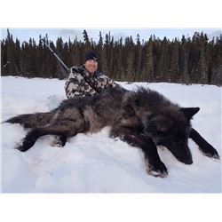 10 Day Wolf Hunt and Ice Fishing Trip