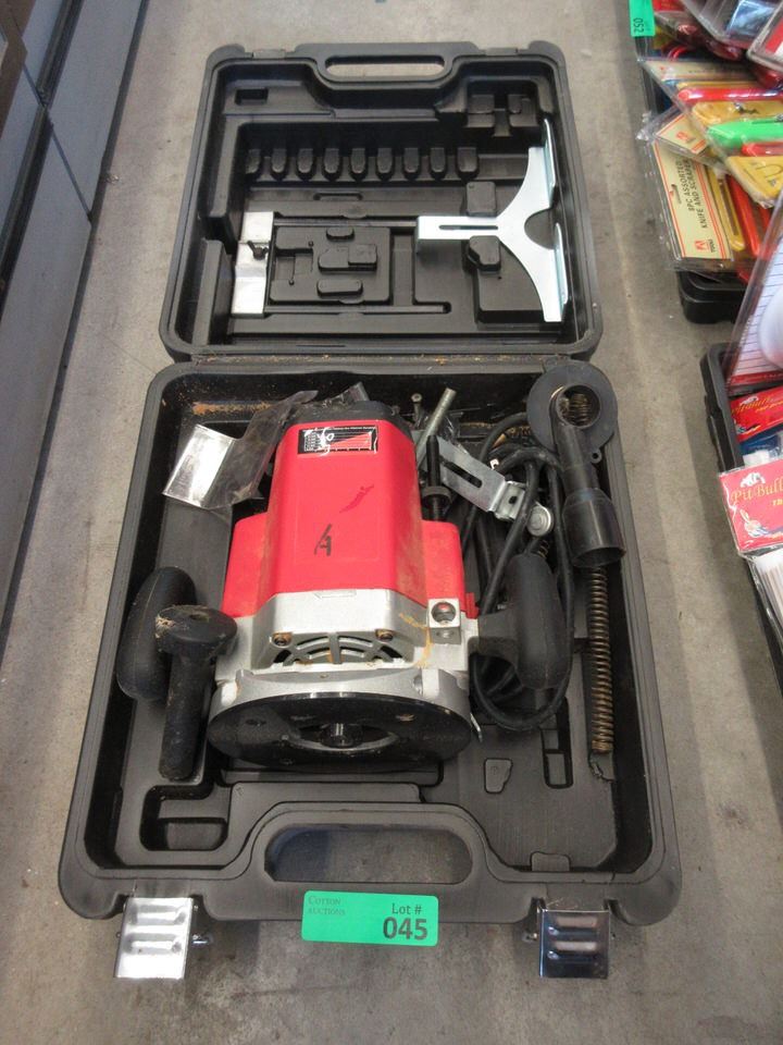 Heavy Duty Router with Case