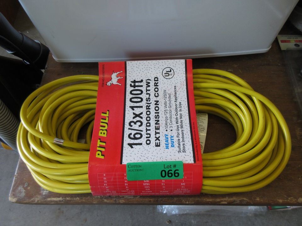 New 100 Foot Extension Cord