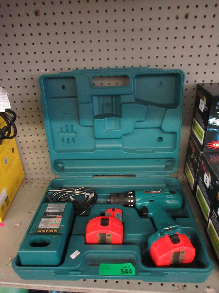 Makita Cordless Drill in Case