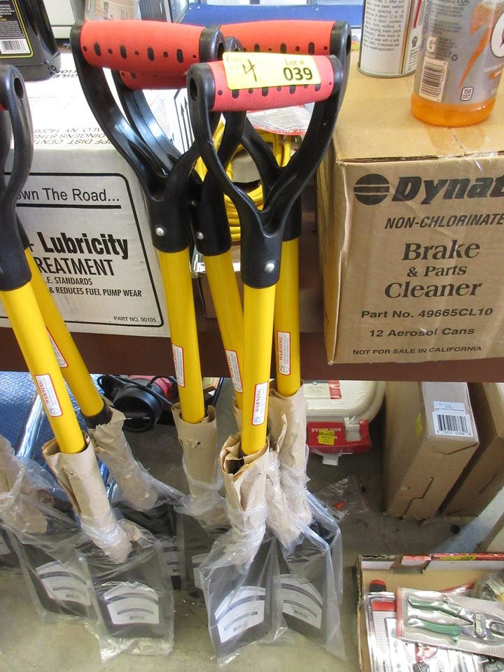 4 New DHandle Drain Spade Shovels
