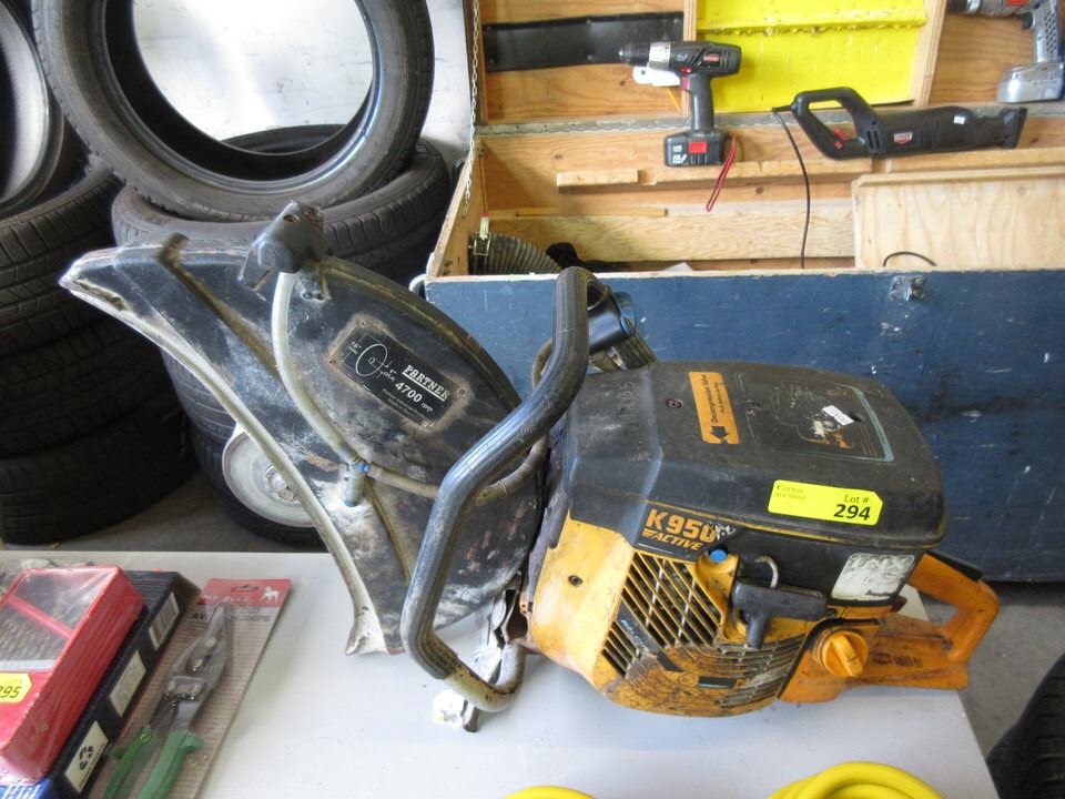 Partner K950 Gas Concrete Saw 16" Blade