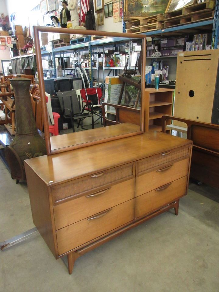 Solid Wood Mid Century Bedroom Set by Lane