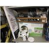 Image 1 : 4 Pieces of Assorted Store Return Merchandise