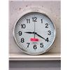 Image 1 : 16" Battery Operated Wall Clock