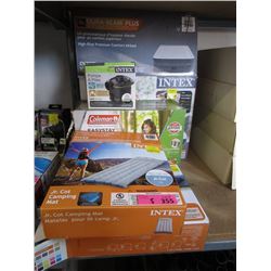 4 Intex Inflatable Mattresses & a Pump