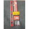 Image 1 : WRENCHES, CHISELS, LEVEL