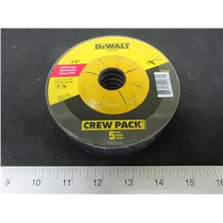New DeWalt Metal Grinding Disk 4- 1/2" x 1/4 x 7/8 / Crew Pack of 5.