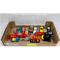 BOX OF VINTAGE COLLECTIBLE CARS.