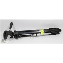 PAIR OF CAMERA TRIPODS, 1 TABLE TOP & 1 FLOOR