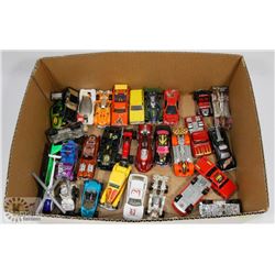 BOX OF 30 HOTWHEELS DIECAST CARS/TOYS -