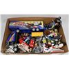 Image 1 : BOX W/DIECAST CARS & TRUCKS, TOY MEN &