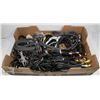 Image 1 : LARGE FLAT OF MEDIA AND POWER CORDS,