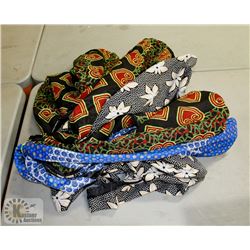 BUNDLE OF 10 HOBO / BEACH BAGS