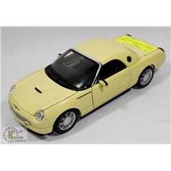 1:18 SCALE FORD THUNDERBIRD DIECAST.