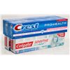Image 1 : LOT OF 4 COLGATE & CREST TOOTHPASTE
