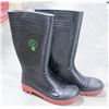 Image 1 : PAIR OF OIL KING STEEL TOE RUBBER BOOTS