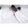 Image 1 : PAIR OF NEW WHITE SZ 6-7 SCUBA FLIPPERS