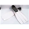 Image 1 : PAIR OF NEW WHITE SZ 6-7 SCUBA FLIPPERS
