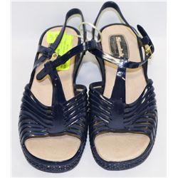 SANDAK LADIES WEDGE SANDALS SIZE 7 DARK BLUE COLOR