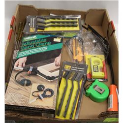 ASSORT4ED TOOL LOT INCL ADJUSTABLE BEND