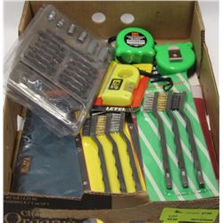 ASSORTED TOOL LOT INCL WIRE BRUSHES, TAPE MEASURES