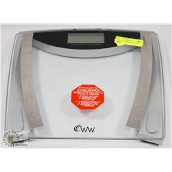 WEIGHT WATCHERS BATHROOM SCALE