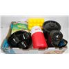 Image 1 : CAMPING LOT: INCLUDES ENAMEL POT, COFFEE POT, CUPS