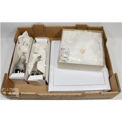 WEDDING LOT: INCLUDES RING PILLOW, BRIDE & GROOM