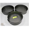 Image 1 : GROUP OF 3 NON-STICK SPRING FORM PANS, 9,10 & 11"