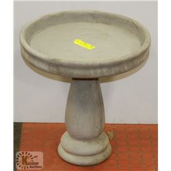 CONCRETE 2 PIECE BIRDBATH 14" X 14"