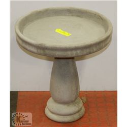 CONCRETE 2 PIECE BIRDBATH 14" X 14"