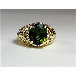 11)  PERIDOT GREEN OVAL CZ RING SET IN