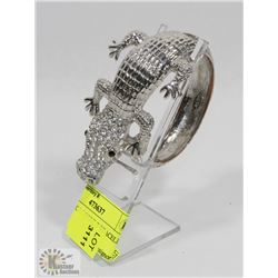 CRYSTAL CROCODILE BRACELET