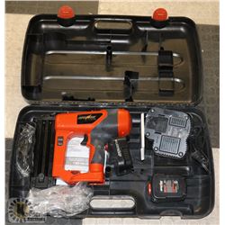 BLACK AND DECKER 18 V 18GA BRAD NAILER WITH