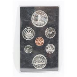 1977 CANADIAN COIN DISPLAY