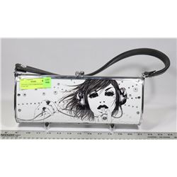 GENUINE LITTLE EARTH PURSE, D.O.B. 5/07