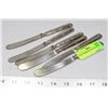 Image 1 : 6 HALLMARKED BUTTER KNIVES