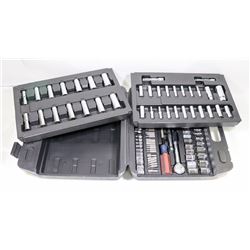 NEW, OVER 100 PIECE CRAFTSMAN SOCKET AND RACHET