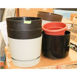 10 DECORATIVE POTS FOR INDOOR/OUTDOOR, WITH EXTRA