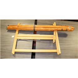 2 PORTABLE ART EASLES