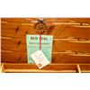 Image 3 : VINTAGE HONDERICH RED SEAL CEDAR LINED CHEST