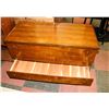 Image 4 : VINTAGE HONDERICH RED SEAL CEDAR LINED CHEST