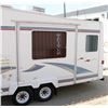 Image 6 : 2000 KUSTOM 30FT 5TH WHEEL TRAILER